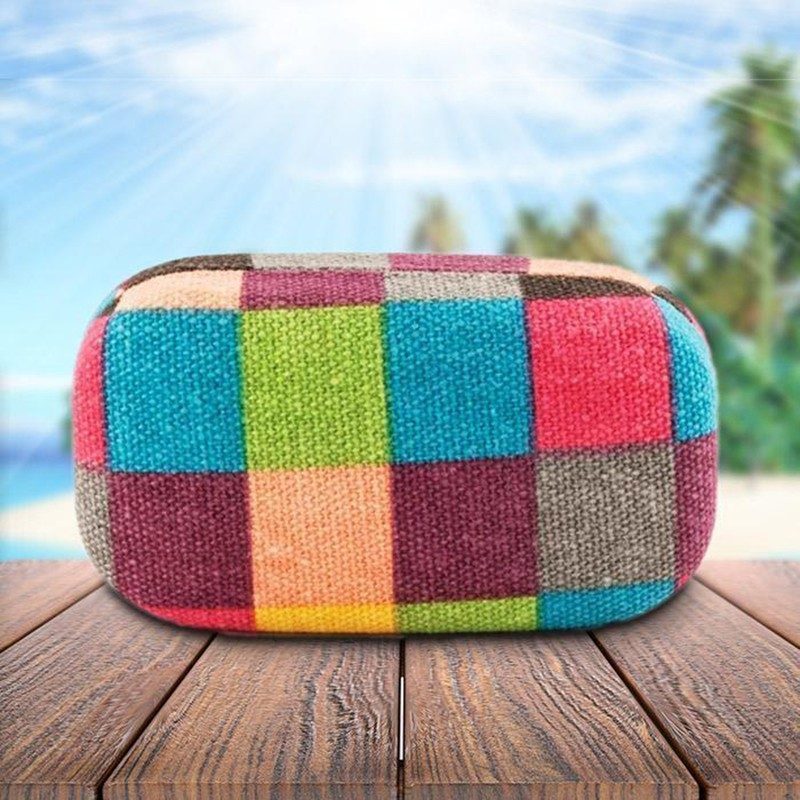 Custodia tascabile da viaggio Kikkerland Plaid Travel Case