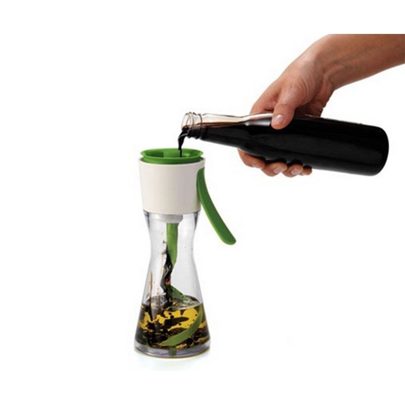 Set miscelatore per condimenti e oliera spray Chef'n Emulstir e Oil Mr