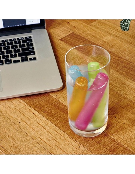 Set 8 bastoncini stick raffrescatori ghiaccio riutilizzabili Kikkerland Set 8 bastoncini stick raffrescatori ghiaccio riutilizzabili Kikkerland