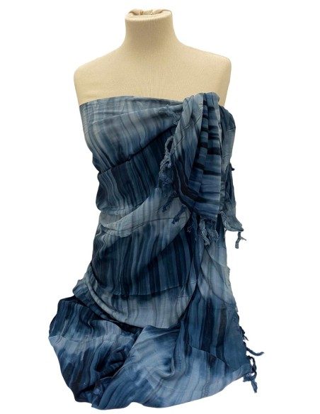 Pareo copricostume in viscosa a righe sfumate Pareo copricostume in viscosa a righe sfumate