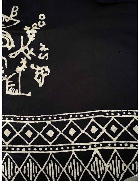 Pareo copricostume in viscosa con stampa con pesci e simboli Pareo copricostume in viscosa con stampa con pesci e simboli