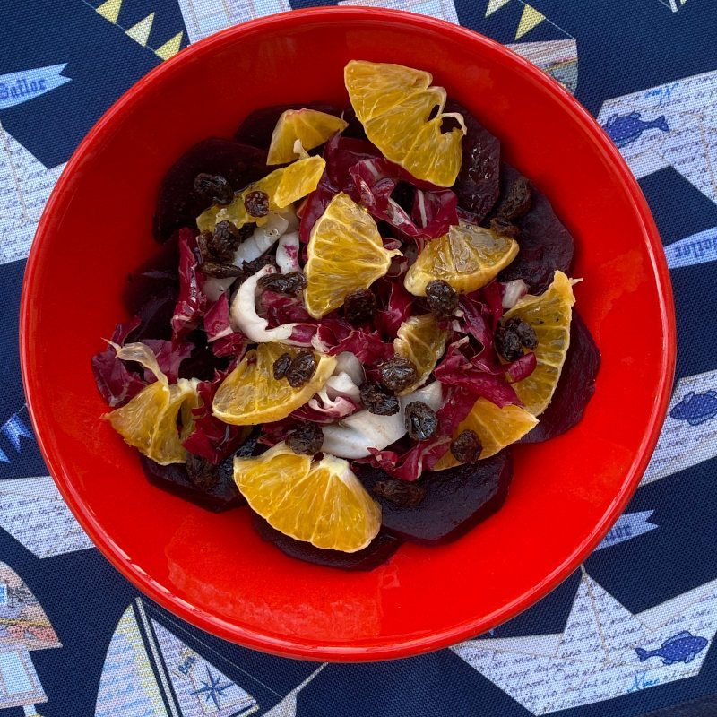 Insalata barbabietola radicchio arancia