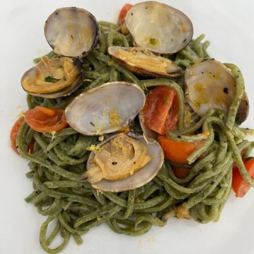 Taglierini alle borragini con vongole e limone